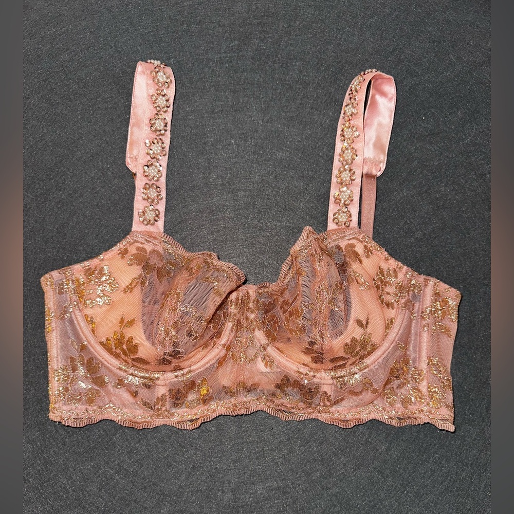 Victoria's Secret Floral Embroidered Bra in Peach and Gold